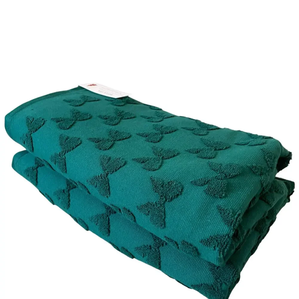 Bella Lux Christmas Bows Bath Towel Set of 2 Chic Holiday Green Bathroom Decor